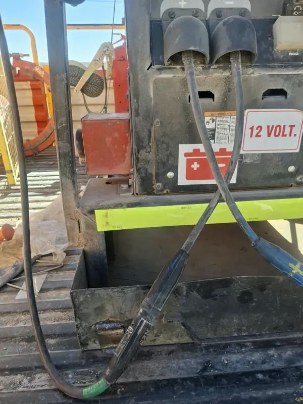 Máquina de soldar montada en camión de soldadura